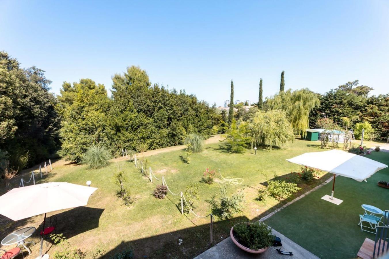 Appartamento R37 Casa Tamarina Numana Esterno foto